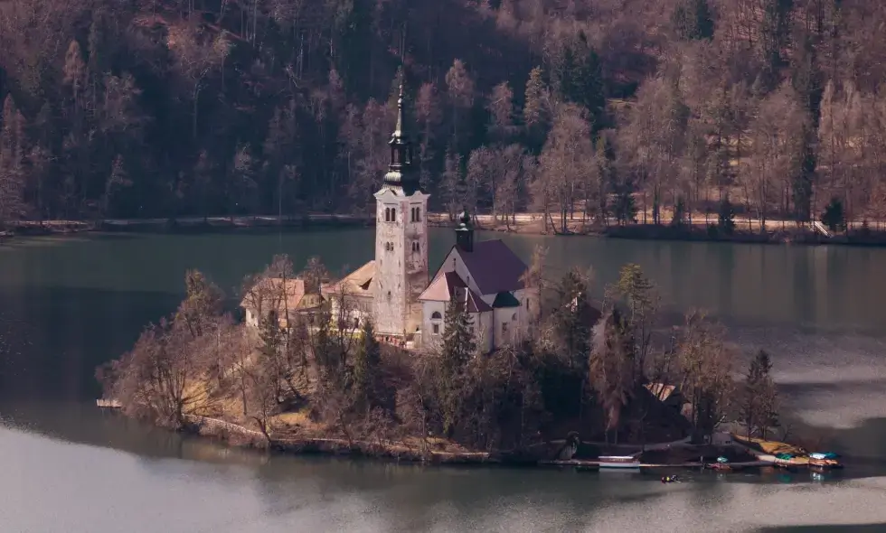 Sllovenia mundësi udhëtimi me makinë
