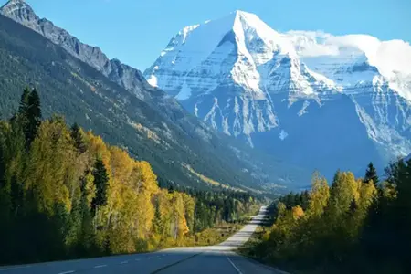 Mađarska gradi 80 km dug autoput sa tri trake, dok će Rumunija do 2027. godine imati autoput u pravcu istok-zapad.
