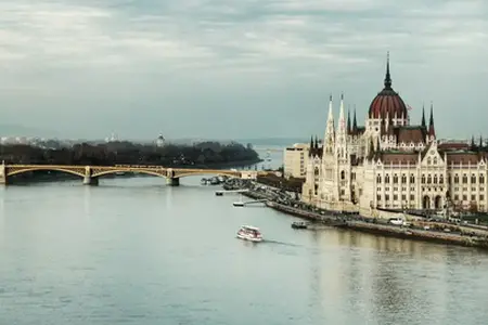 Варыянты падарожжаў па аўтамабільных дарогах у Венгрыі